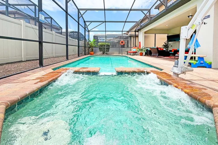 Pool-0