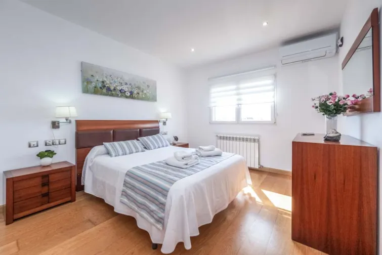 Bedroom-0