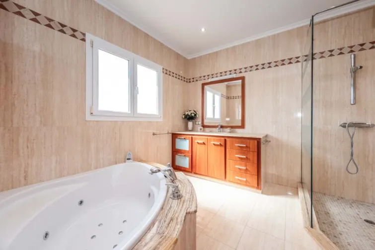 Bathroom-0