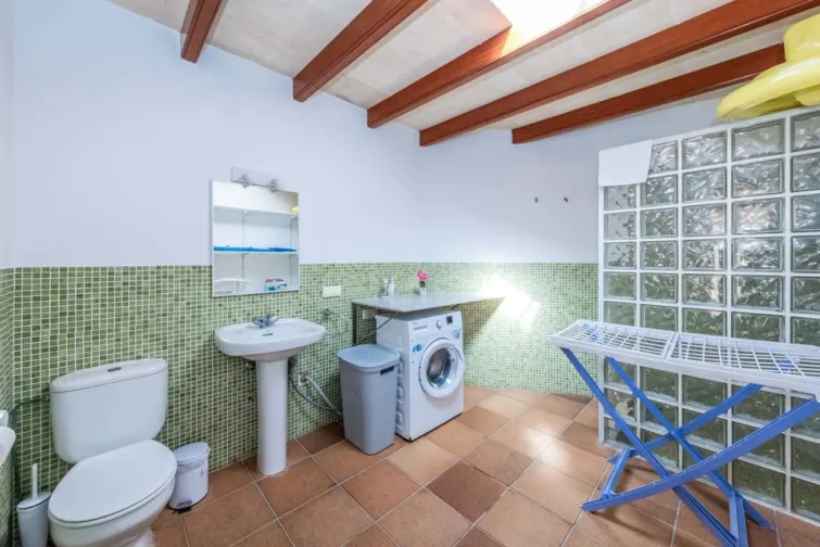 Guest WC-0