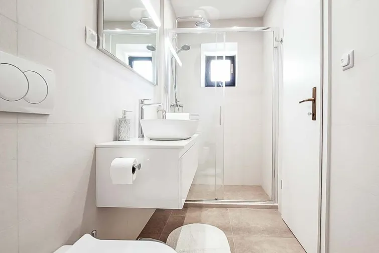Shower Room-0