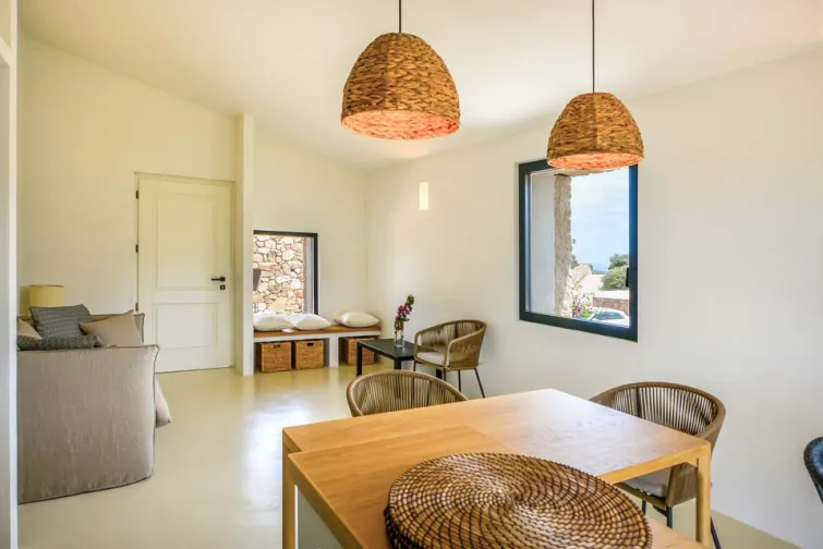 Dining Room-0