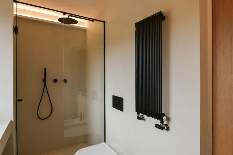 Shower Room-0