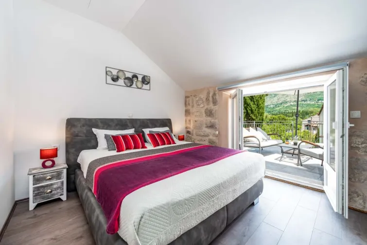 Bedroom-0