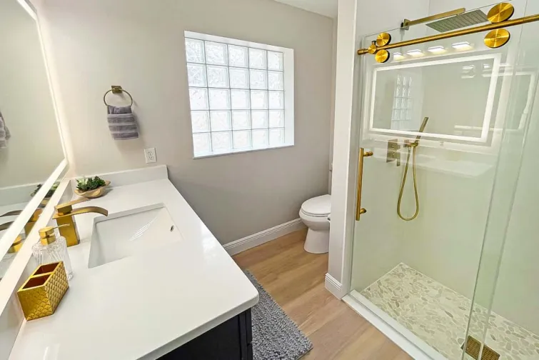 Shower Room-0