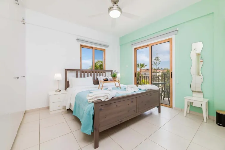 Bedroom-0