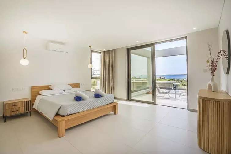 Bedroom-0