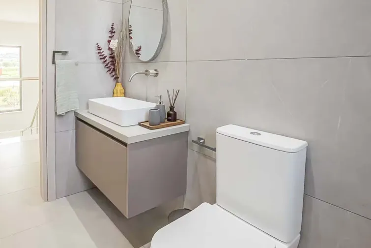 Guest WC-0
