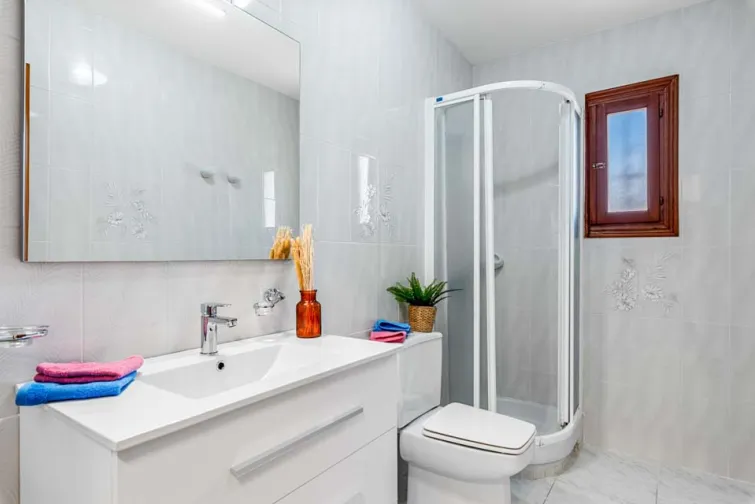 Shower Room-0
