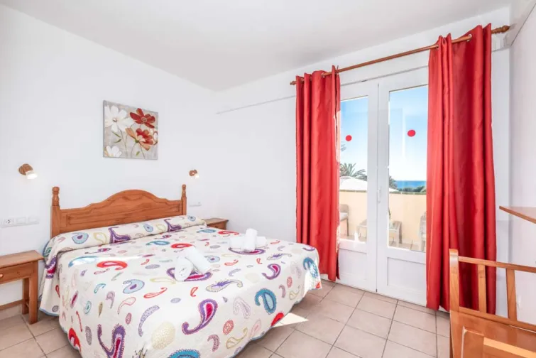 Bedroom-0