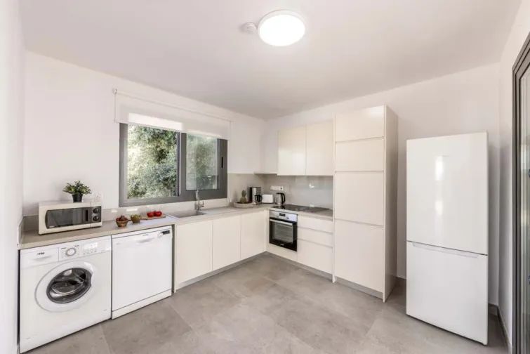 Kitchen-0