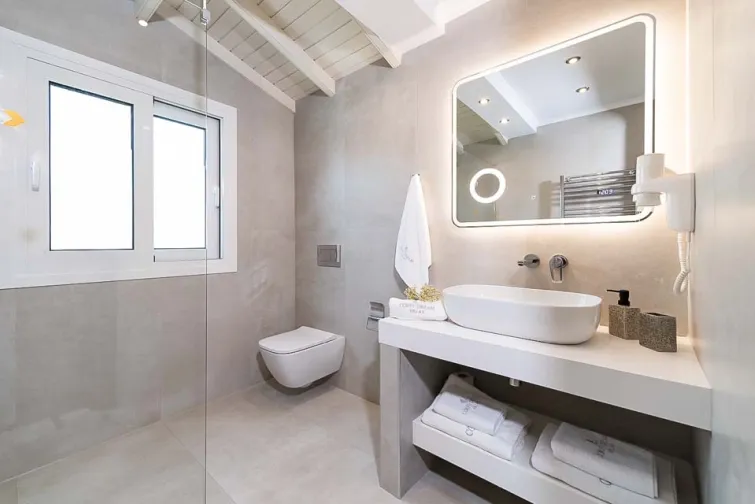 Shower Room-0