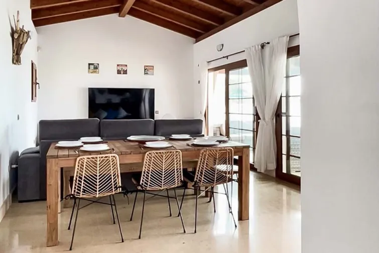 Dining Room-0