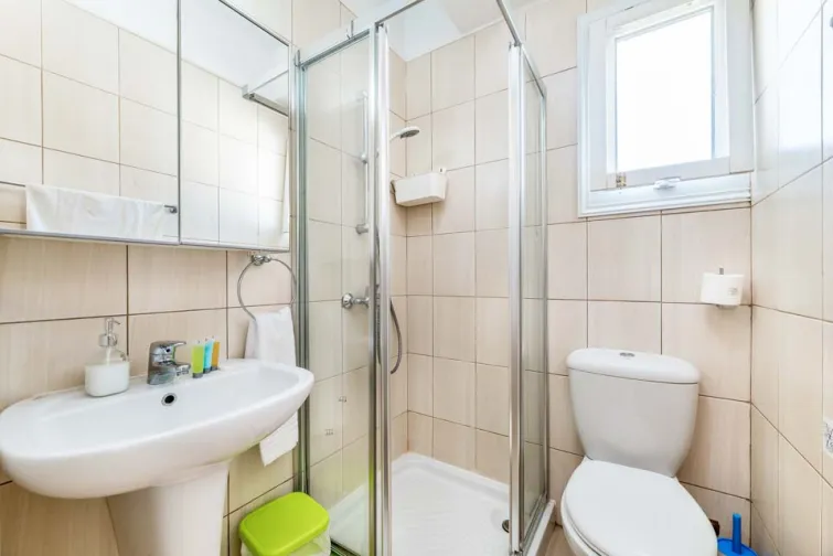Shower Room-0