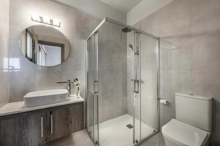 Shower Room-0