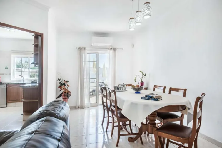 Dining Room-0