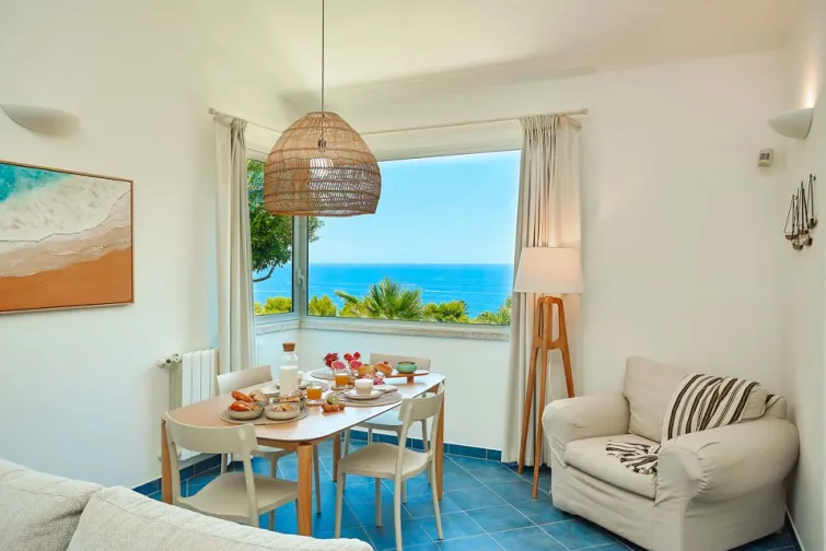 Dining Room-0