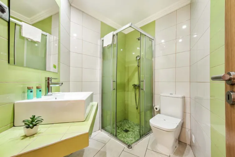 Shower Room-0
