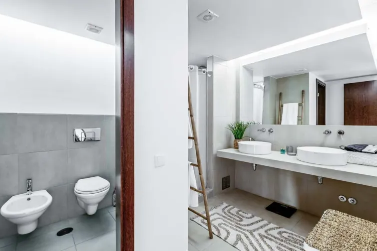 Shower Room-0
