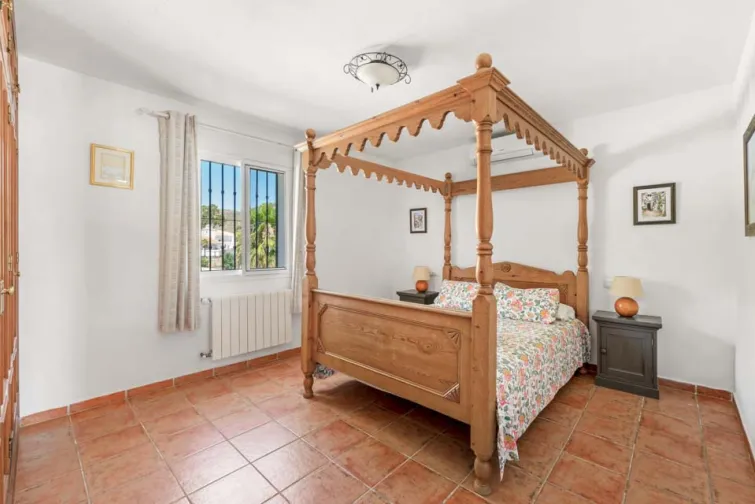 Bedroom-0