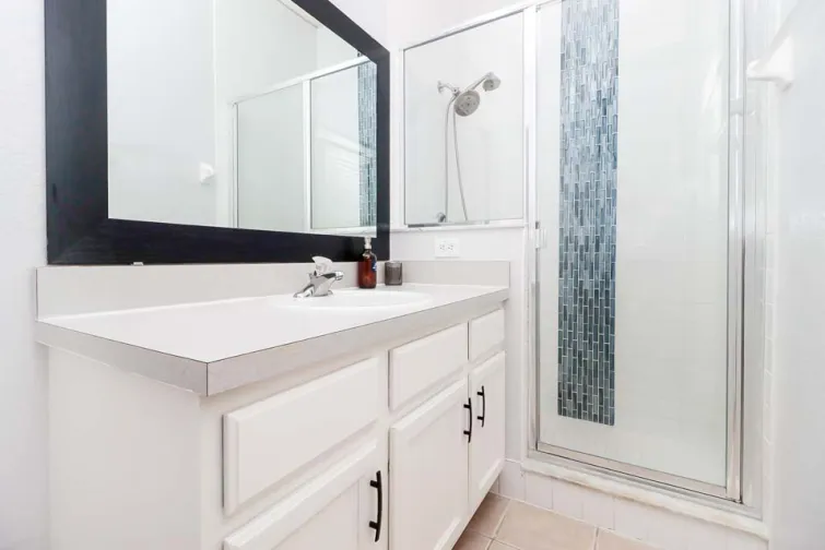 Shower Room-0