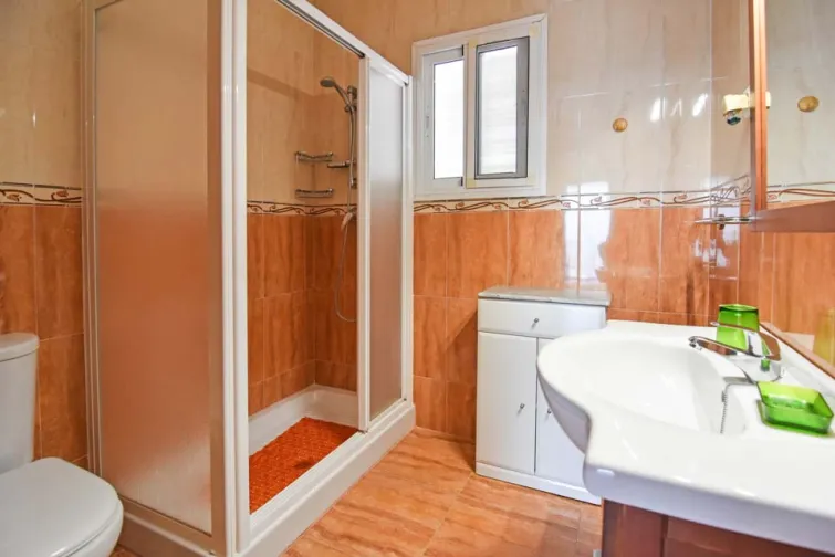 Shower Room-0