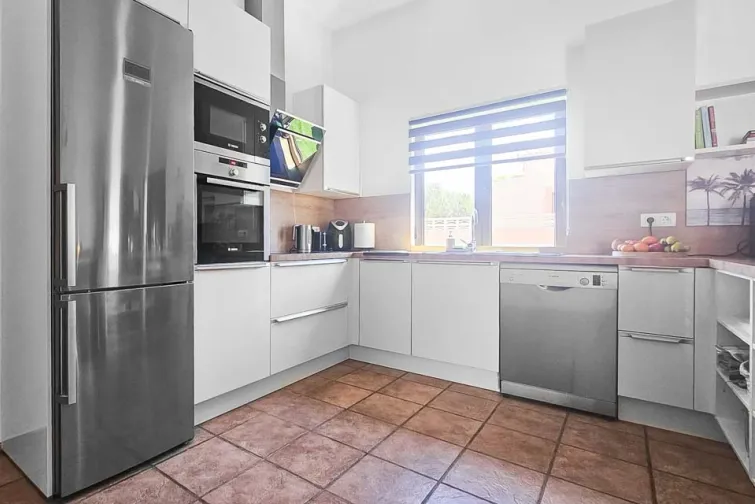 Kitchen-0