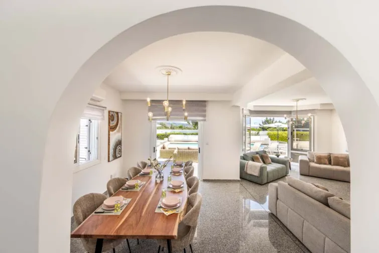 Dining Room-0