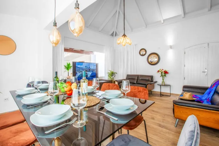 Dining Room-0
