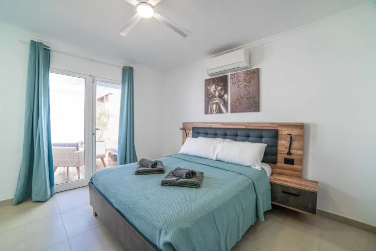 Bedroom-0