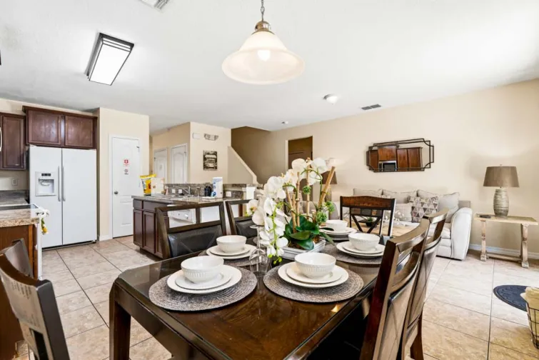 Dining Room-0