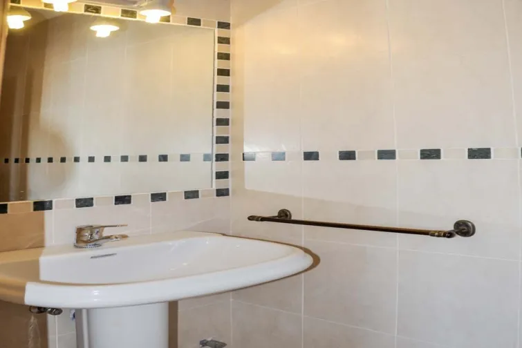 Shower Room-0