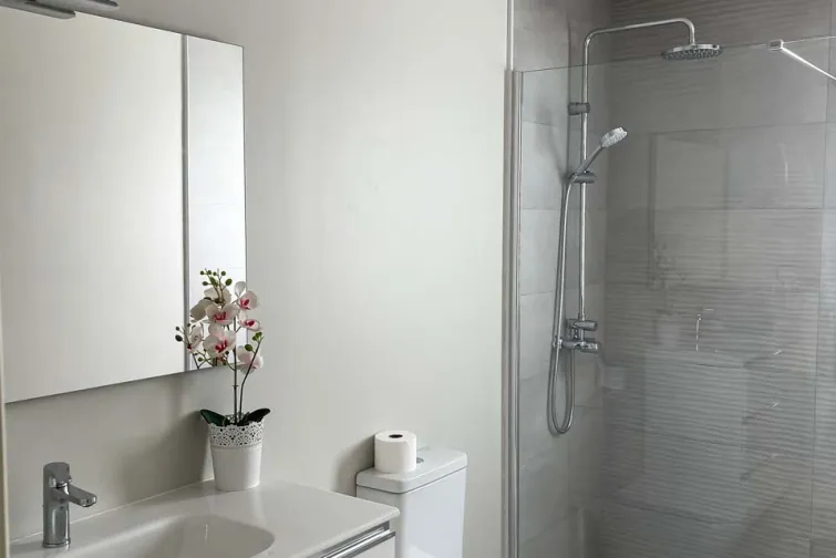 Shower Room-0