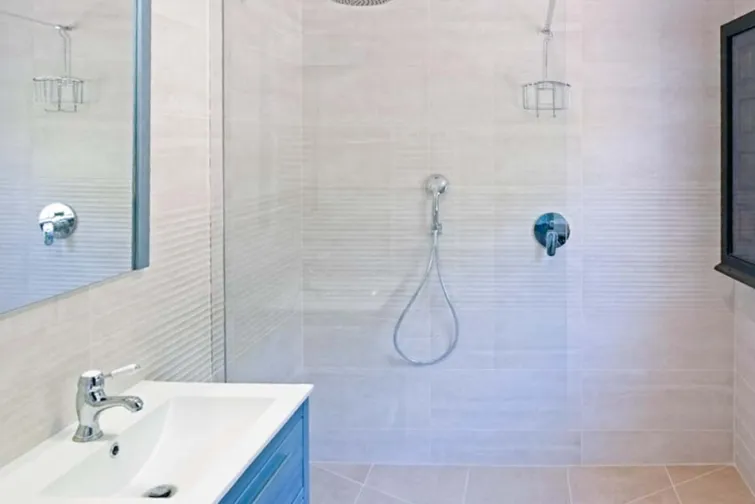 Shower Room-0