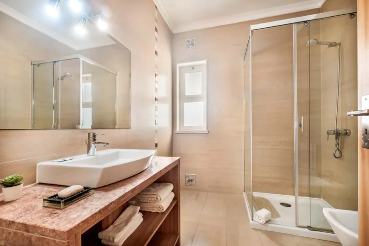 Shower Room-0