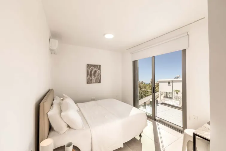 Bedroom-0