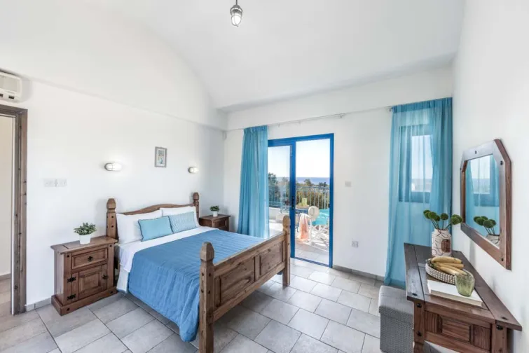 Bedroom-0