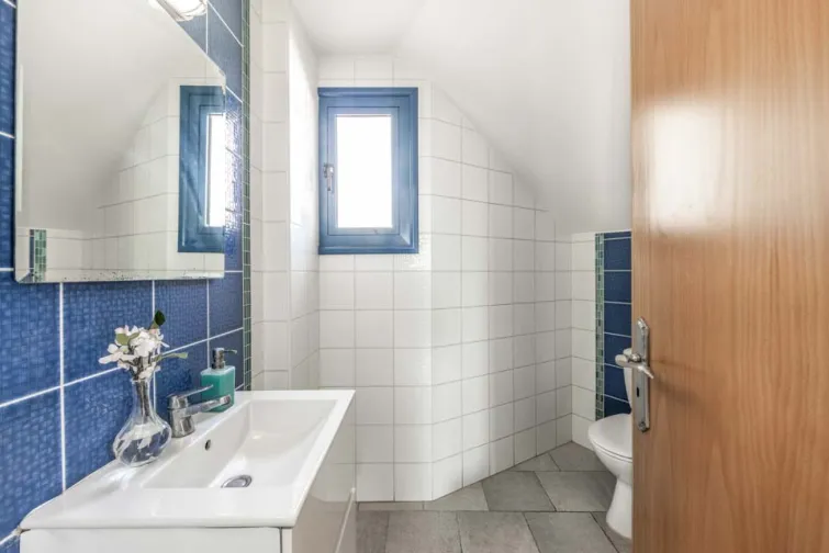 Shower Room-0