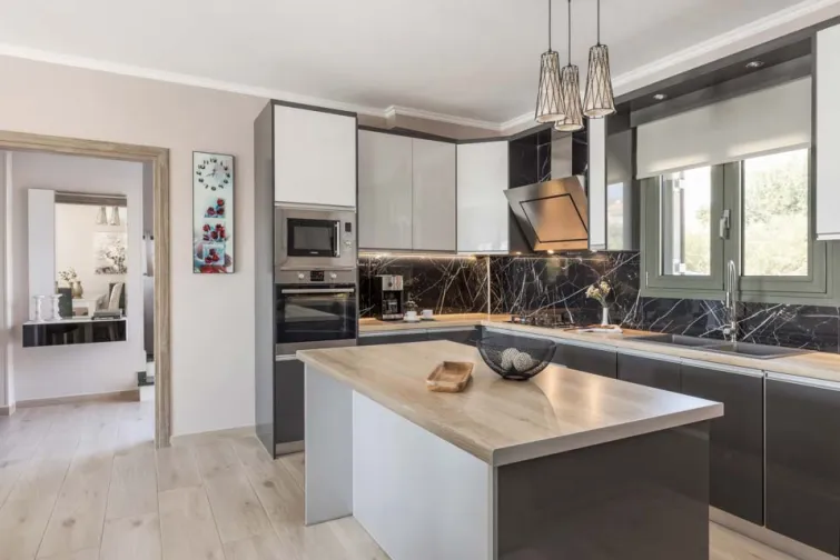 Kitchen-0
