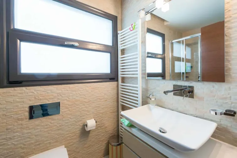 Shower Room-0