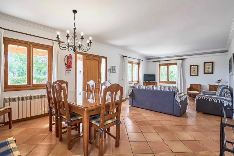 Dining Room-0