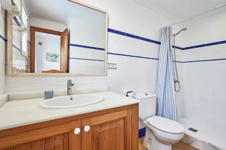 Shower Room-0