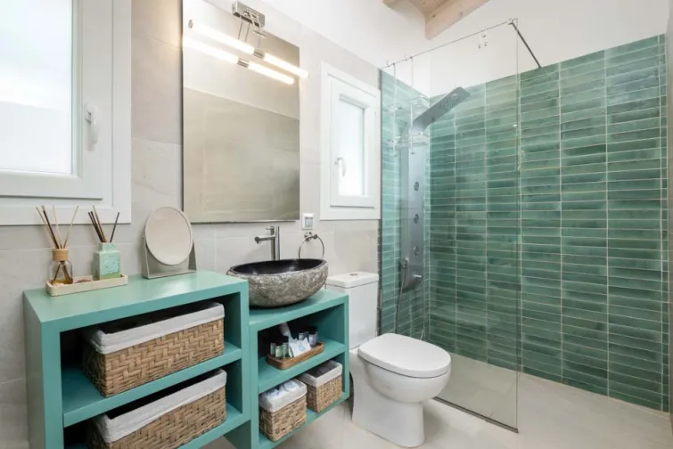 Shower Room-0