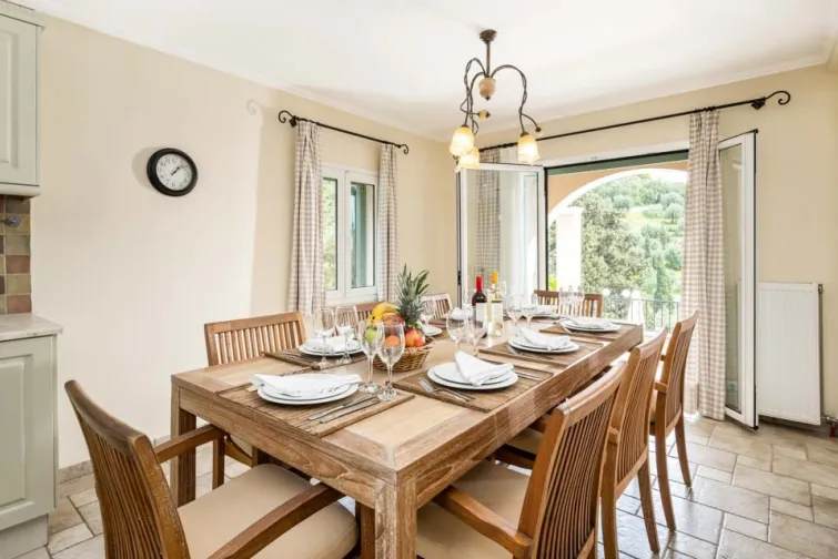 Dining Room-0