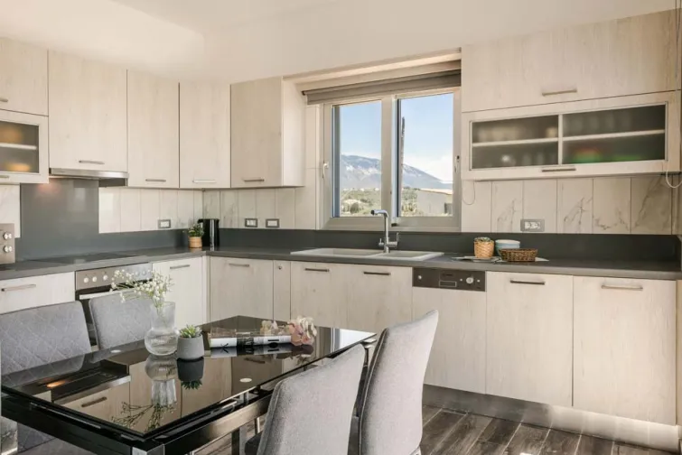 Kitchen-0