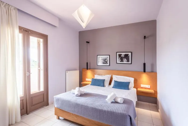 Bedroom-0