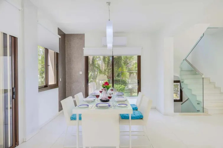 Dining Room-0