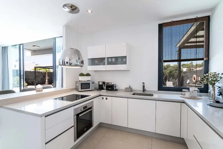Kitchen-0