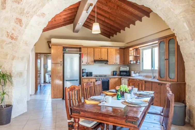 Dining Room-0