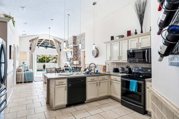 Kitchen-0